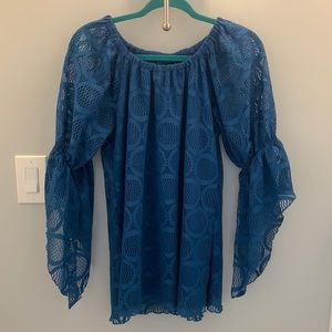 New Directions Blue Lace Blouse Sz M Bohemian vibe sleeves
